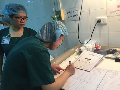 Vụ trao nhầm con: Các chuyên gia tâm lý nói gì?