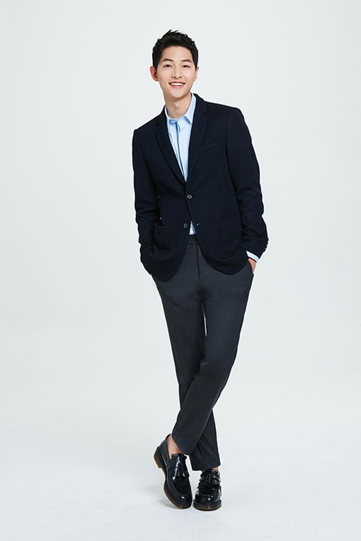 Diễn viên “ Hậu duệ mặt trời” trở thành gương mặt đại diện của du lịch Hàn Quốc năm 2016 