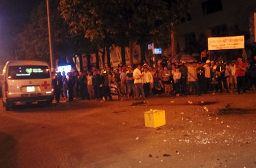 Mâu thuẫn với vợ cũ, chồng ôm mìn tự chế tự sát 