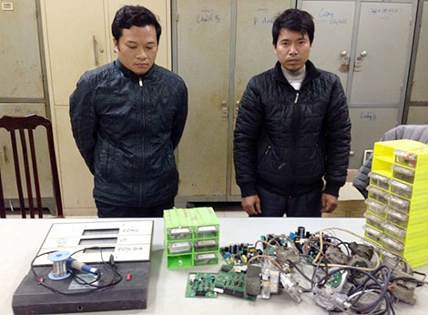 Công nghệ “móc túi” khách hàng mua xăng