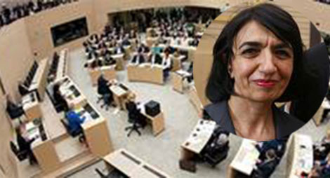 Nữ Chủ tịch người Hồi giáo đầu tiên trong Nghị viện Đức 