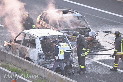 Vụ cướp xe chở tiền "như trong phim" gây chấn động Italia