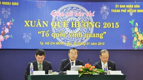 Tổ chức "Xuân quê hương " cho kiều bào tại TP HCM