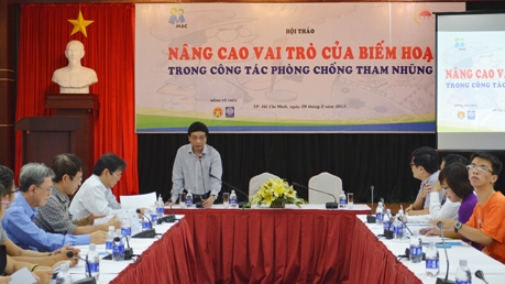 Biếm họa không phải là minh họa