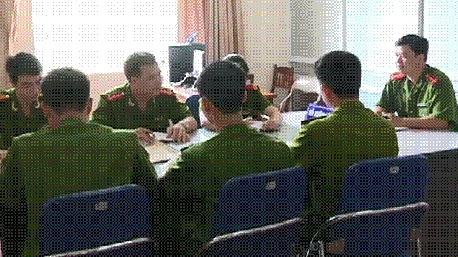 Bình yên “nơi con sông Hồng chảy vào đất Việt”