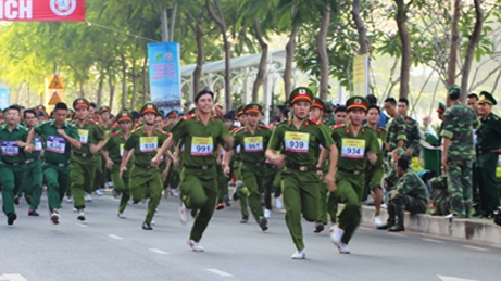 Chạy việt dã ‘Vì an ninh Tổ quốc’