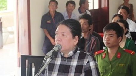 Chủ hụi lừa 952 người, lãnh 20 năm tù