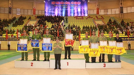 Bế mạc Hội thi bắn súng, võ thuật Thanh niên Công an khu vực phía Bắc năm 2015