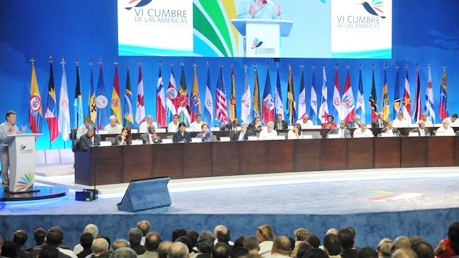 Hội nghị thượng đỉnh châu Mỹ (OAS) lần thứ 7: Hòa giải và tranh cãi