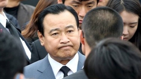 Đằng sau tuyên bố từ chức của Thủ tướng Hàn Quốc Lee Wan-koo
