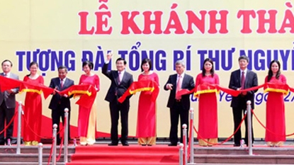 Khánh thành tượng đài Tổng Bí thư Nguyễn Văn Linh 