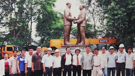 Người của những bức tượng đồng tuyệt tác