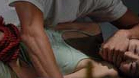 Bắt yêu râu xanh đội lốt 'xe ôm'