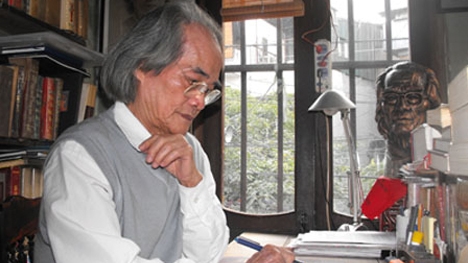 ‘Bát chữ phải đầy hơn bát cơm’