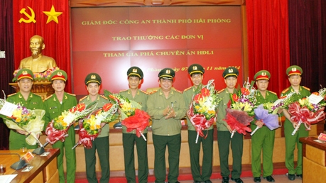 Lặng thầm những chiến công