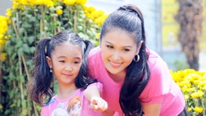 ‘Tôi từng ăn mì gói qua ngày khi một mình nuôi con'