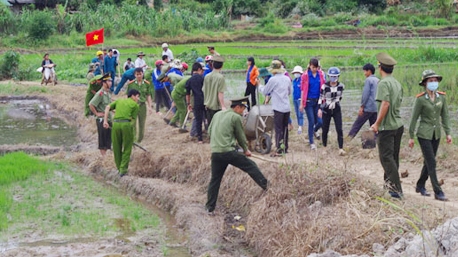 Bám dân làm tốt công tác an ninh trên địa bàn