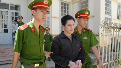 Giám định tâm thần kẻ hiếp dâm, giết người, cướp tài sản