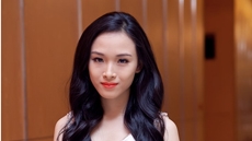 Đằng sau danh hiệu hoa hậu là những… bê bối