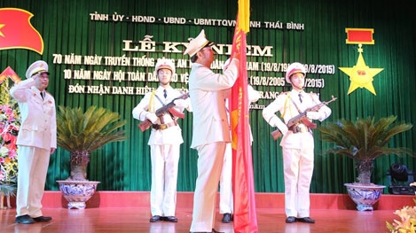 Công an tỉnh Thái Bình đón nhận danh hiệu Anh hùng LLVTND 