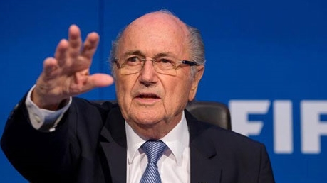Chủ tịch FIFA bị điều tra vì nghi ngờ tham ô
