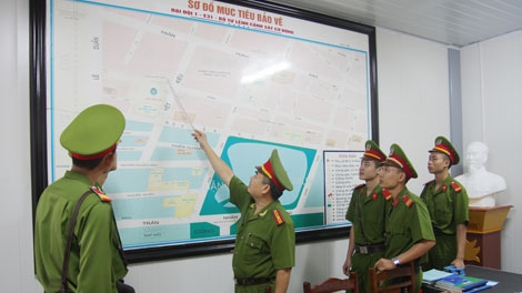 Lặng thầm những bước chân tuần tra