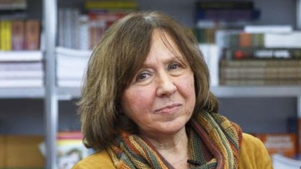 Nhà văn Belarus đoạt giải Nobel Văn học