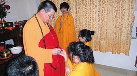 Trung Quốc xóa sổ và xét xử tà đạo "Hoa Tạng tông môn"