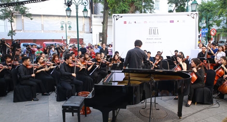 Giao hưởng ra phố