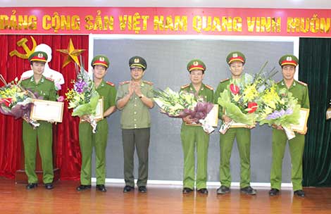 Cảnh sát PCCC Việt Nam đoạt 9 huy chương tại cuộc thi ở Singapore