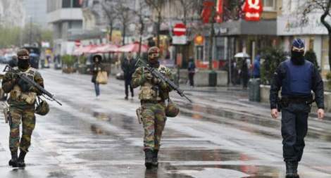 Hậu vụ khủng bố ở Paris: Hiệu ứng Domino