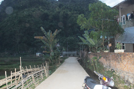 Thăm thẳm miền biên viễn