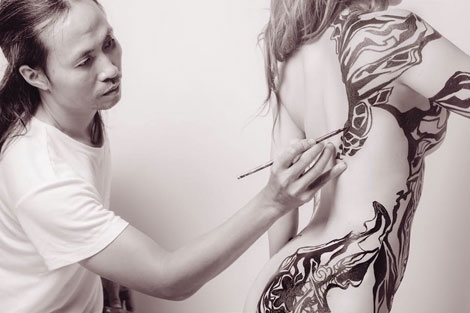 Tôi không bị ham muốn thể xác chi phối khi làm việc với người mẫu nude