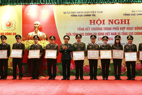 Biểu dương những chiến công xuất sắc, tiêu biểu lực lượng QĐND – CAND 