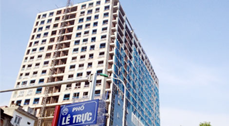 Thay đổi quyết định cưỡng chế, cho phép chủ đầu tư Dự án số 8B Lê Trực tự “cắt ngọn”