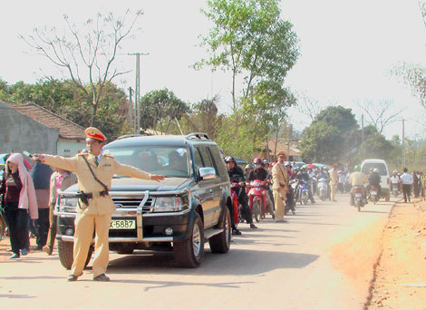 Sắc áo vàng giữa trời xuân xứ Lạng
