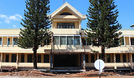 Vận chuyển hơn 300 tấn thiết bị để dời tòa nhà gần 3.000 tấn ở Tây Nguyên 