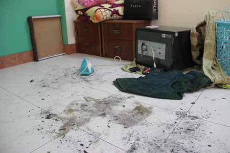 Người giúp việc và vụ cướp "học từ phim"!