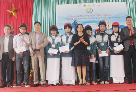 Trao thưởng Cuộc thi “Giao thông học đường” 