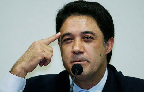 Bắt cựu Tổng Bí thư Công đảng cầm quyền