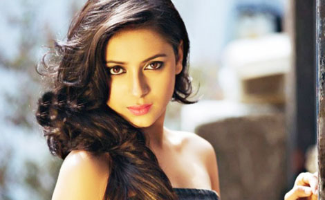 “Hố đen” của showbiz