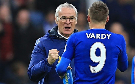 Cầu thủ Leicester City được thưởng....bánh Pizza 