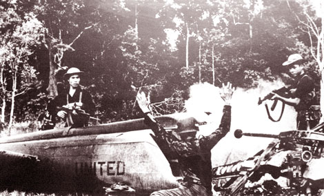 Vượt Trường Sơn vào bảo vệ Trung ương Cục miền Nam