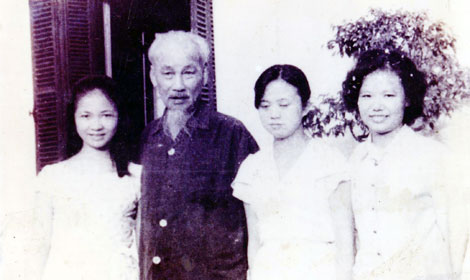 Kiến trúc sư, Tiến sĩ Đặng Việt Nga và những kỷ niệm về Bác 