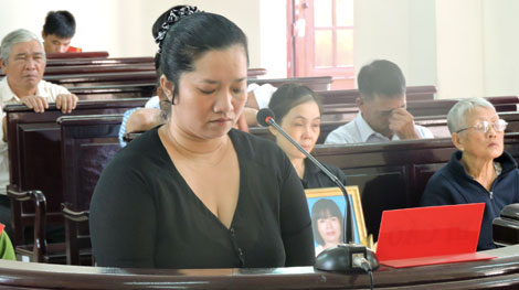 Tử tù Lê Thị Hường nhận thêm án tù về tội xâm phạm thi thể, mồ mả
