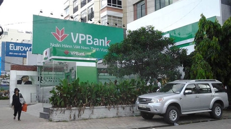 Đem tài sản người khác thế chấp, chiếm đoạt tiền tỉ của ngân hàng