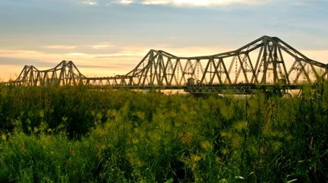 Gần 300 tỷ đồng gia cố, sửa chữa hư hỏng cầu Long Biên