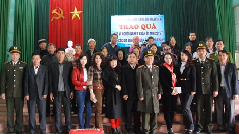 Xuân về sớm trên vùng quê cách mạng