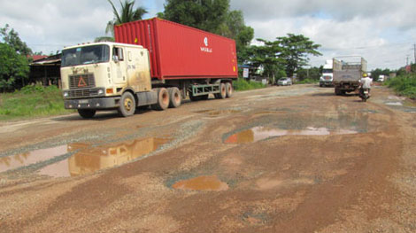 Phát hiện nhiều tồn tại trên hai dự án BOT nâng cấp mở rộng quốc lộ 13