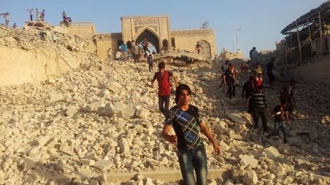 Loạt hình ảnh tiết lộ IS phá hoại cổ vật Bảo tàng Iraq